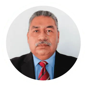 Lic. Fidel Color López